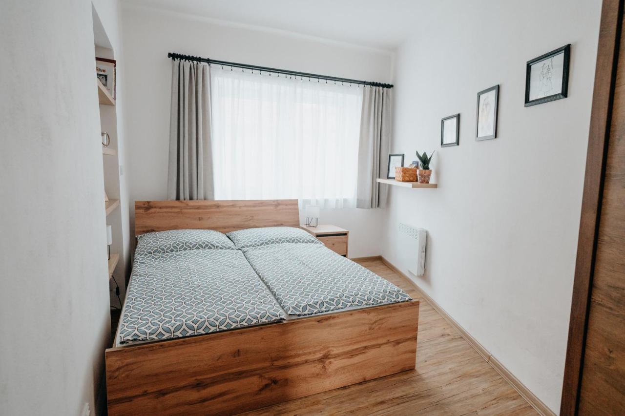 Apartman Ve Dvore Strážnice Extérieur photo